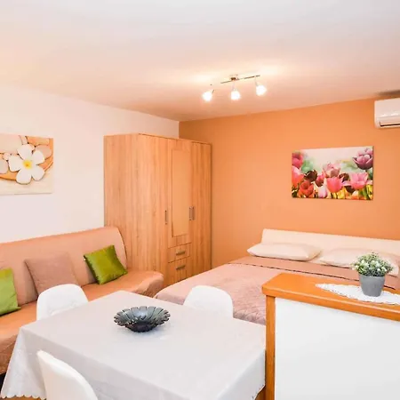 Studio In Stinjan/Istrien 17366 Stinjan